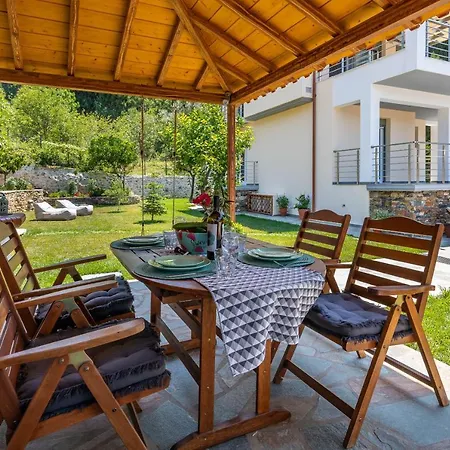Kotronaki Villa *