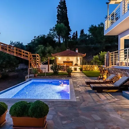 Villa Kotronaki Skopelos Town