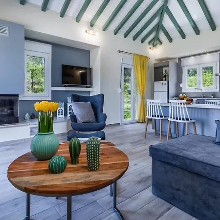 Kotronaki * Skopelos