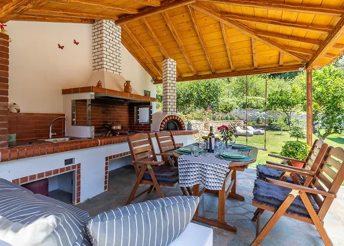 Kotronaki * Città di Skopelos