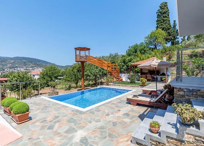 Kotronaki * Città di Skopelos